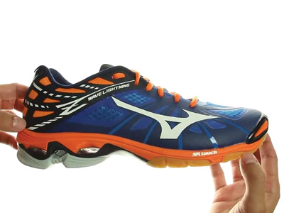 Mizuno Wave Lightning Z V1GA150022