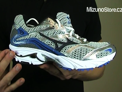 Mizuno Wave Nexus 5